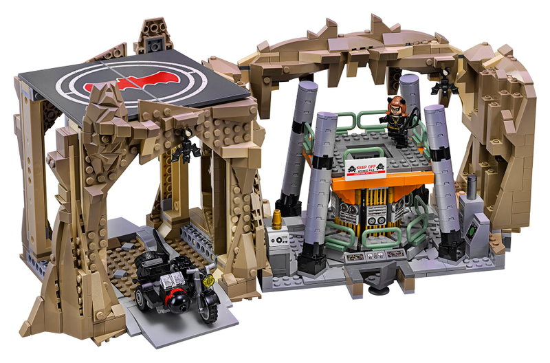 Illustration for article titled The LEGO Classic TV Series Batcave Has All The '60s Batman